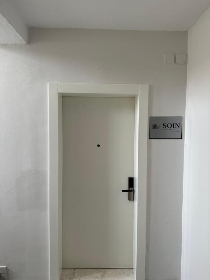 Soin Rooms ティラナ エクステリア 写真